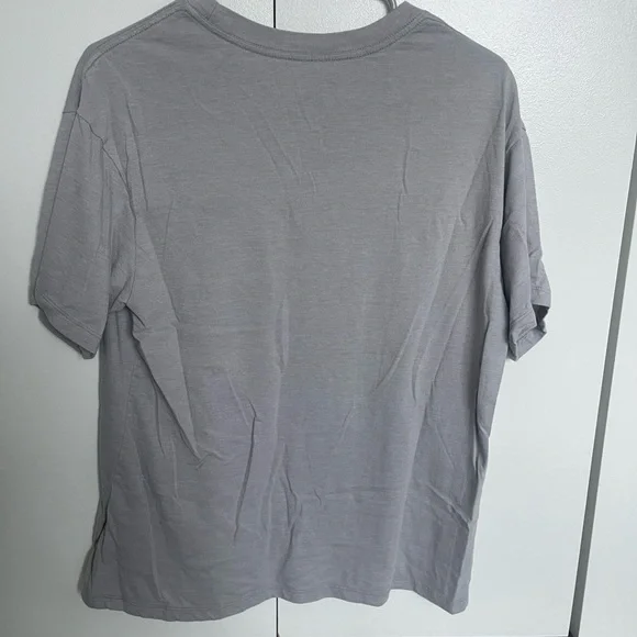 The North Face Light Gray Logo Tee - Picture 2 of 2